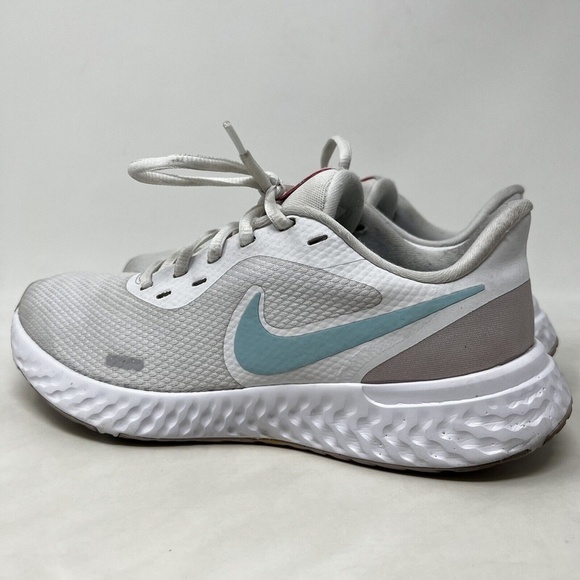 Nike Womens Revolution 5 BQ3207-107 White Running Shoes Sneakers Size 8 - Picture 7 of 12